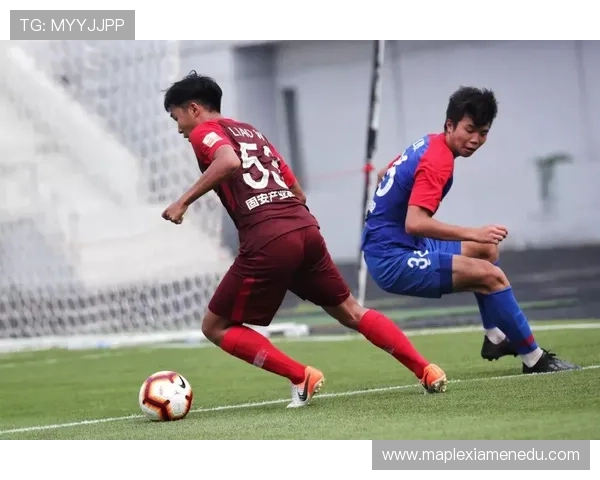 重庆足球队强势领跑联赛积分榜58分展现冠军实力 重庆足球队强势领跑联赛积分榜58分展现冠军实力