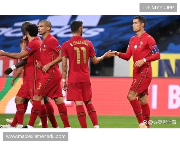 足球明星激动时刻仰天呐喊视频展现激情与梦想的碰撞 足球明星激动时刻仰天呐喊视频展现激情与梦想的碰撞